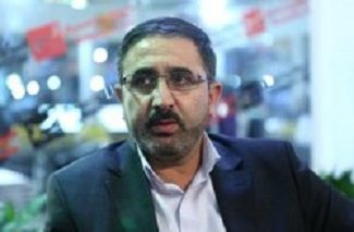 مونسان مدیری با تجربه و توانمند است